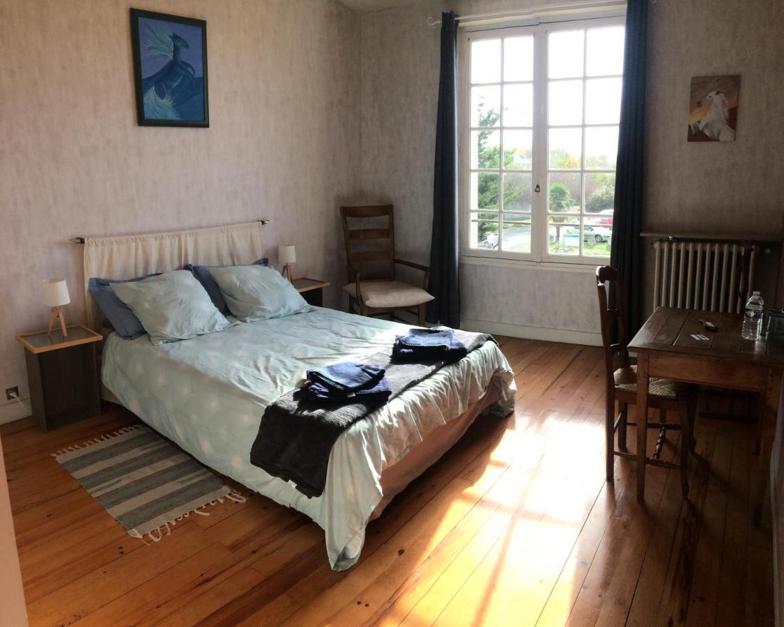 Hotel La Maison Blanche Saint-Jean-dʼAngély Zewnętrze zdjęcie